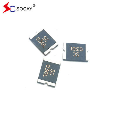SCF030-2920RB Instalação de superfície PPTC Segurança reiniciável Compatível com a RoHS Sem halogênio