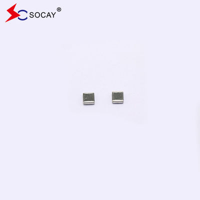 Varistor de chip cerâmico multicamadas SV0402E9R0G0B SMD Varistor de óxido de zinco