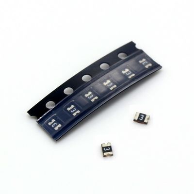 SOCAY Compact Surface Mount PPTC SCF010-24-0805RB Segurança reiniciável